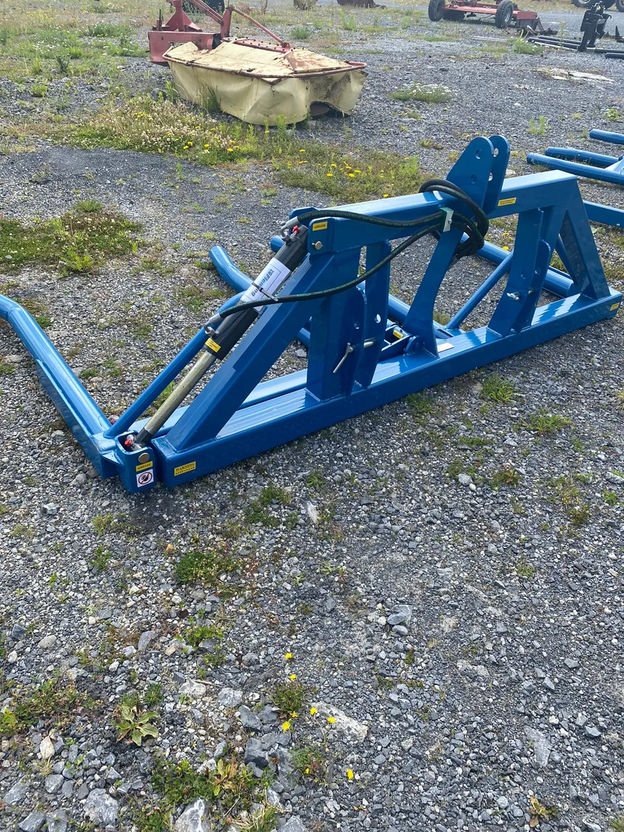 Hydraulic Fleming Double Bale Transporter - Image 1