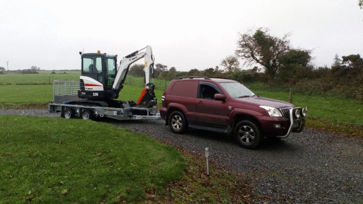 3 Ton Mini Digger hire & driver. - Image 1