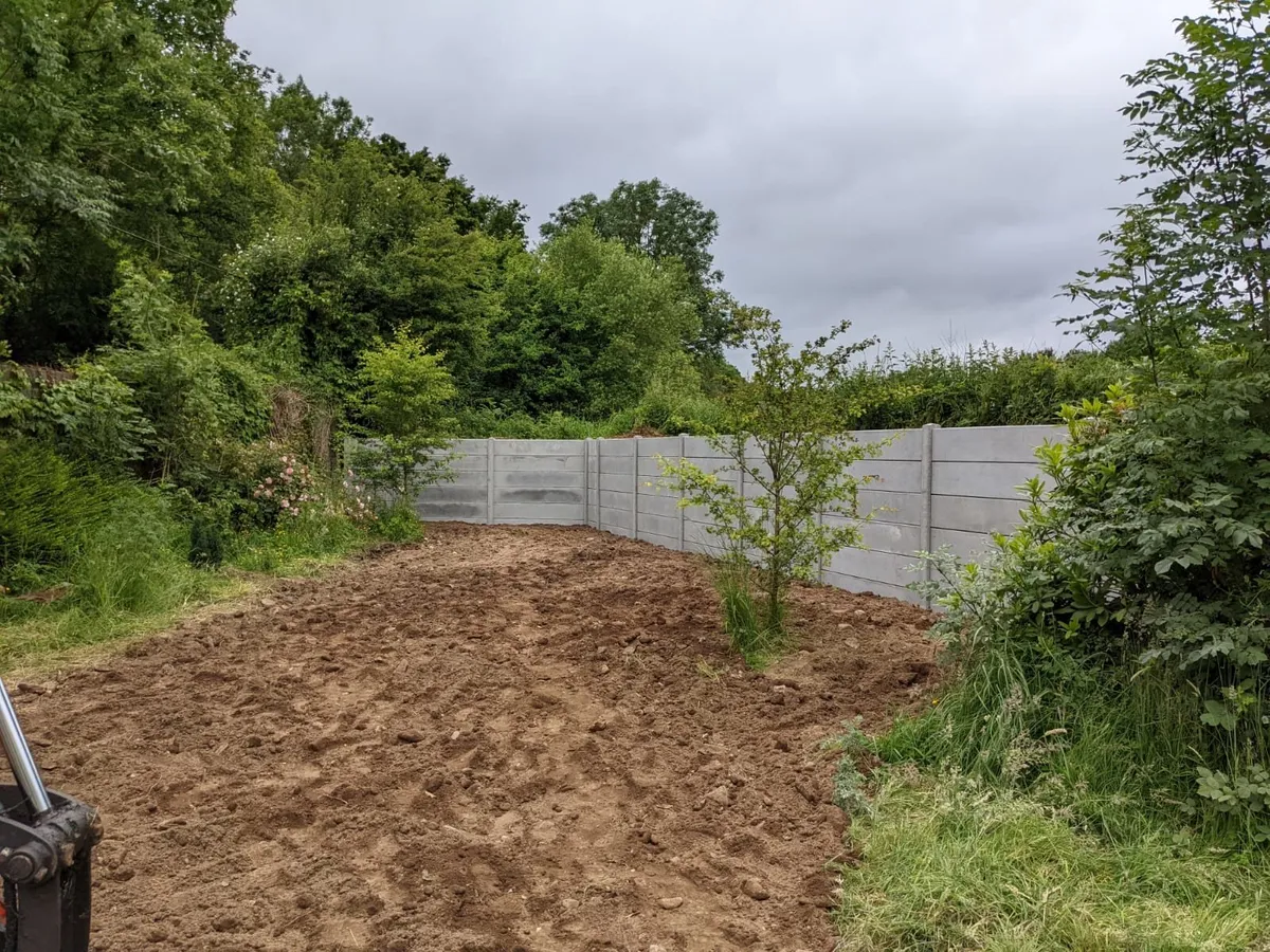 Shed bases and concrete works. - Image 3