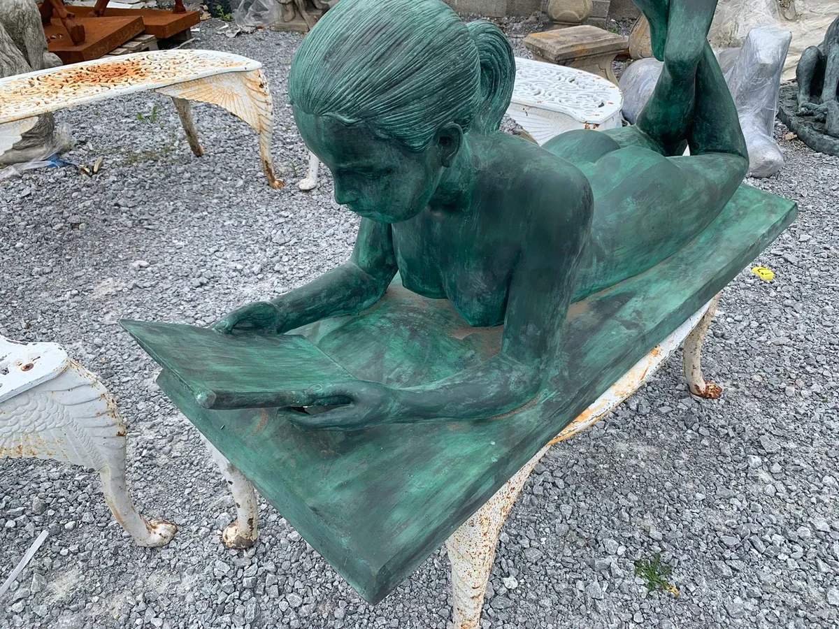 BRONZE GIRL READING BOOK SCULPTURE - Image 3