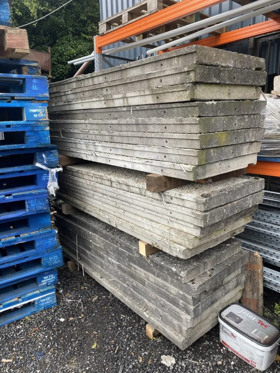 Concrete Bridge pieces - Image 1