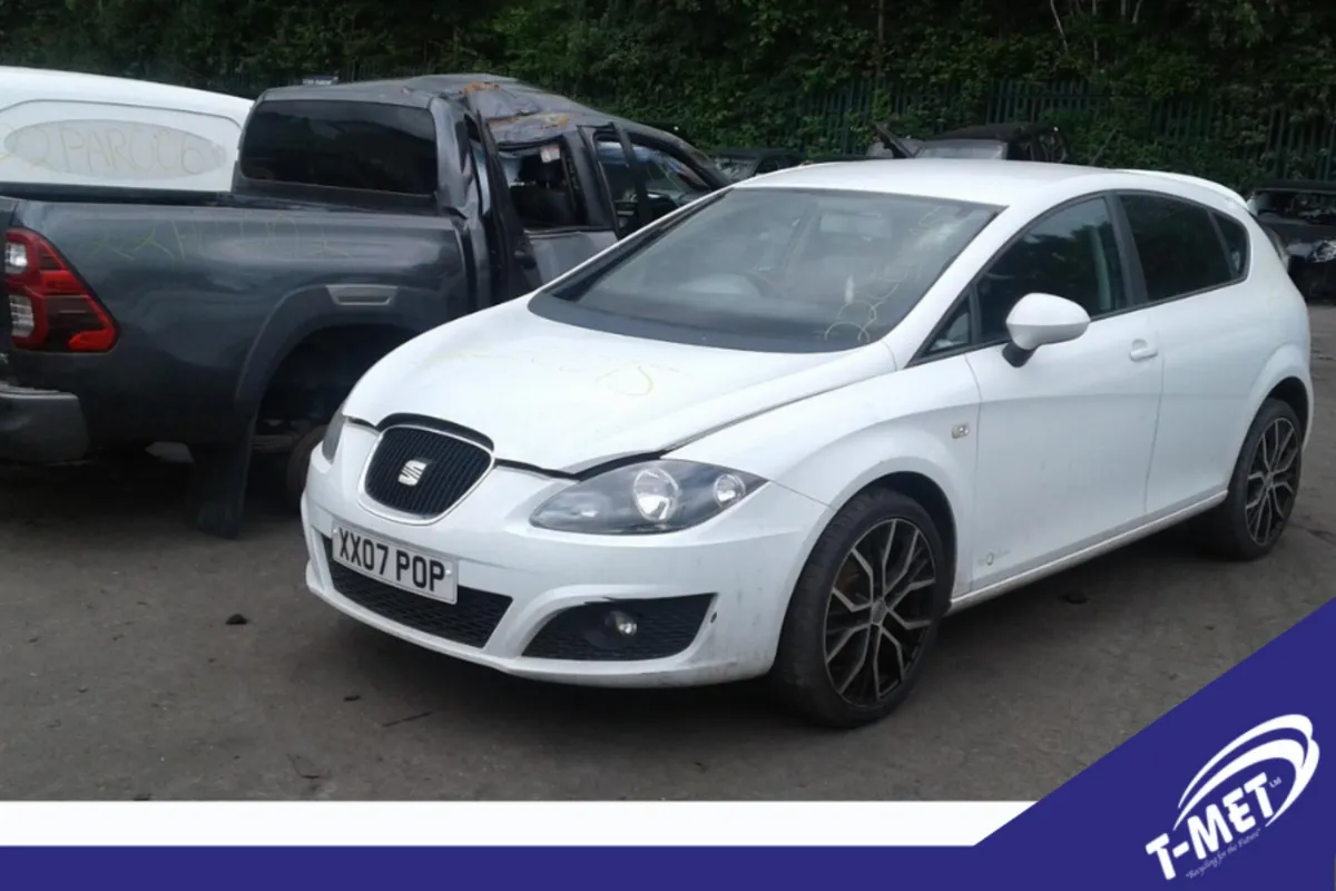 SEAT Leon, 2011 BREAKING FOR PARTS