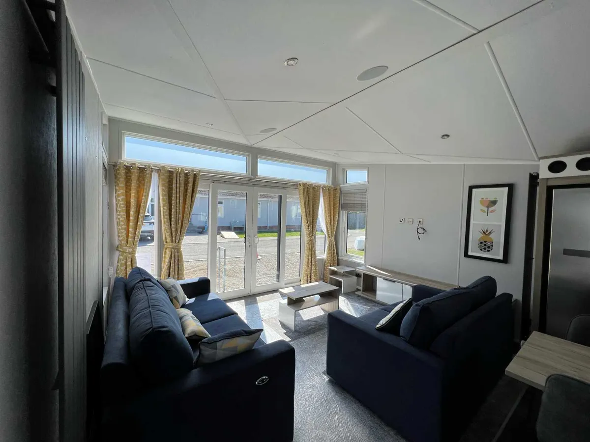 WILLERBY VOGUE RESIDENTIAL HOME 2022 - Image 3