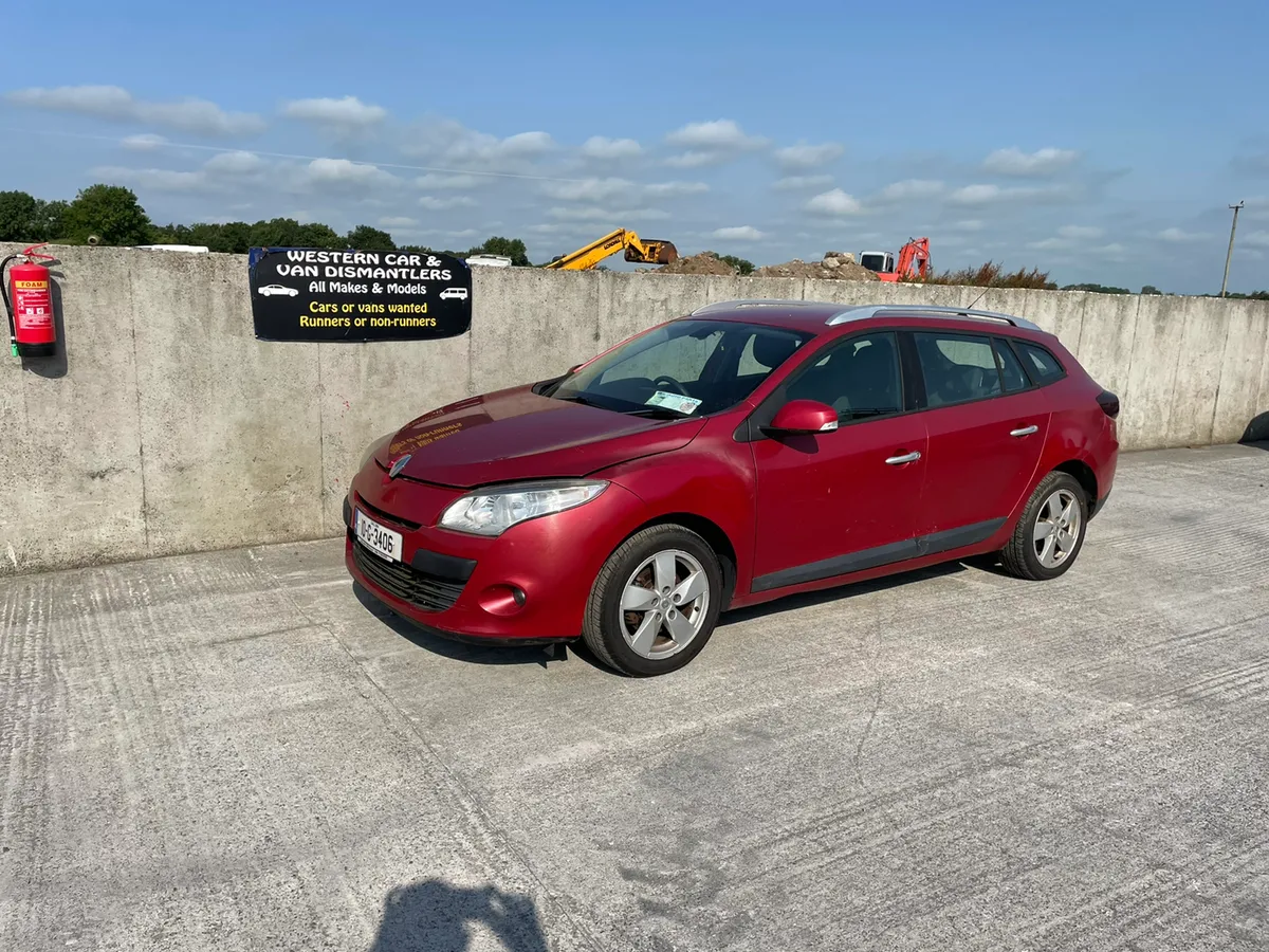 10 Renault grand Megane 1.5 dci for dismantling