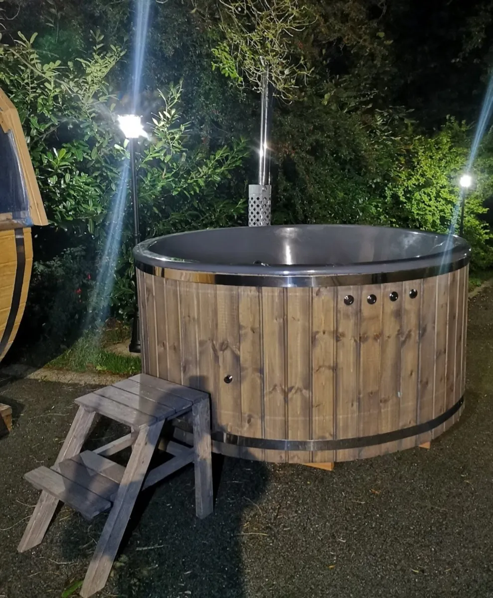 Hot Tubs - Image 3