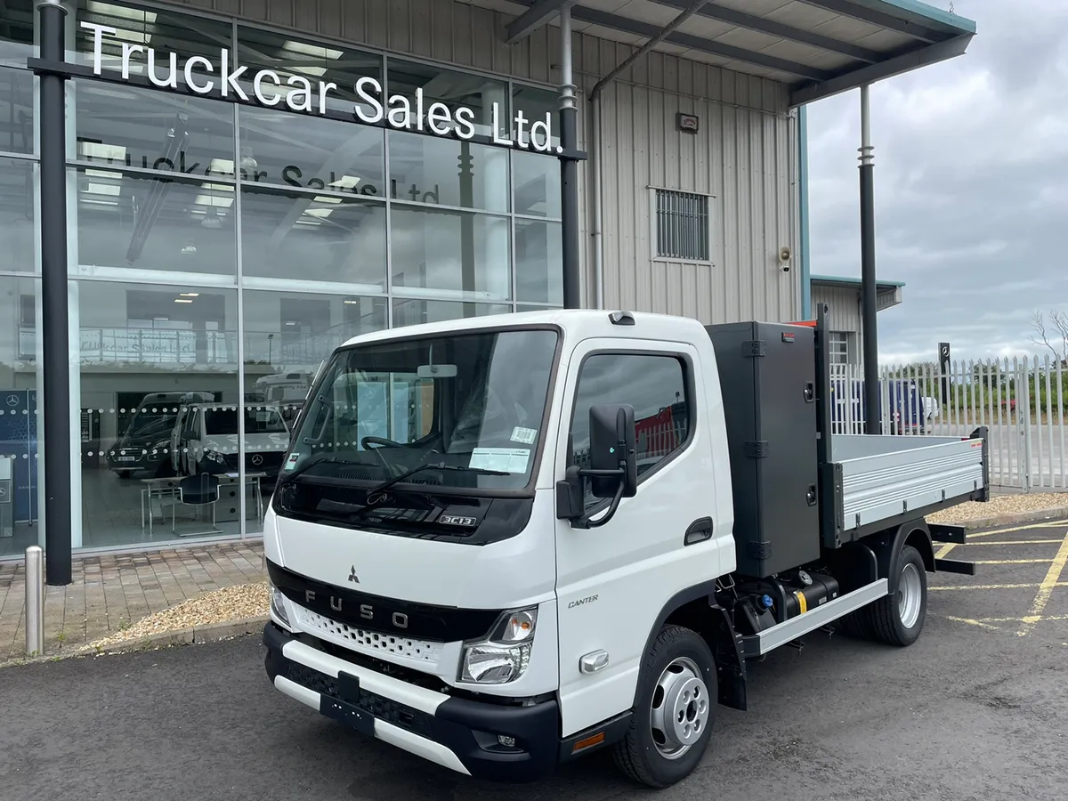Fuso Canter Tipper - Image 1