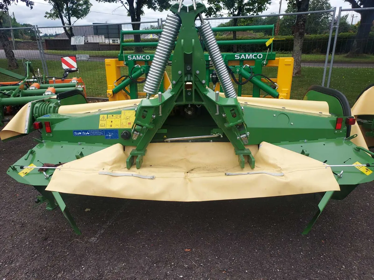 Krone ECF 320CV Front Conditioner Mower - Image 3