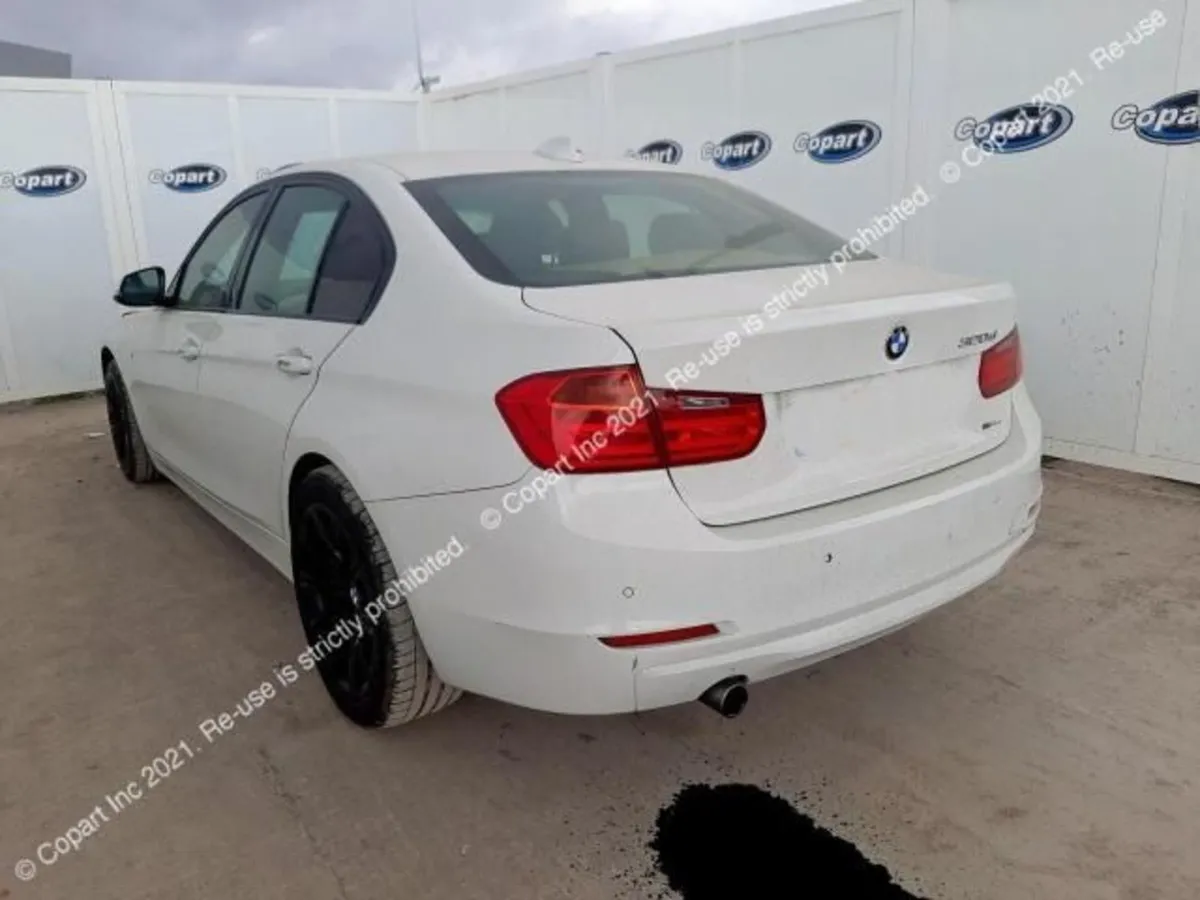 2014 BMW F30 320d 3 Series Sport FOR PARTS - Image 4