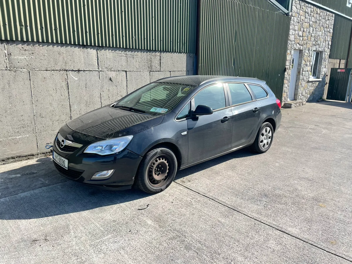 2011 opel Astra 1.7 diesel for dismantling