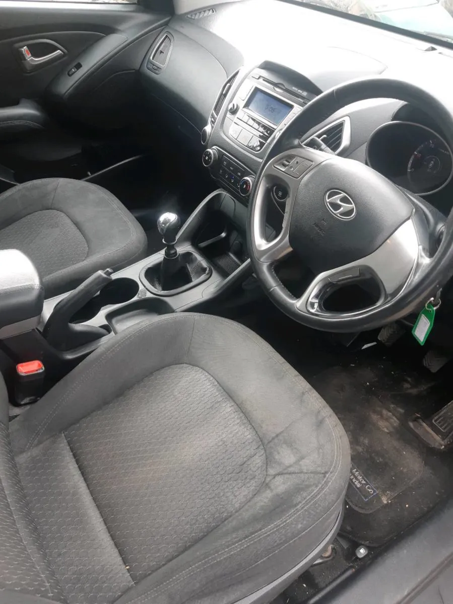 Breaking Hyundai ix35 2011 - Image 2