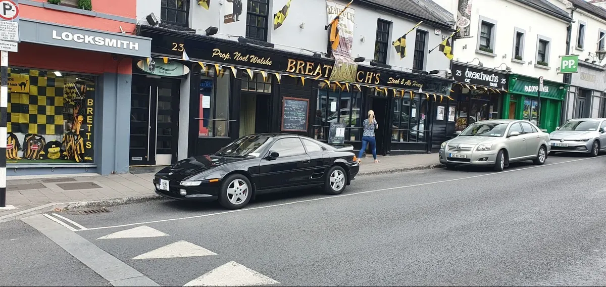 TOYOTA MR2  VINTAGE.  T BAR  1992. NCT AND TAXED - Image 2