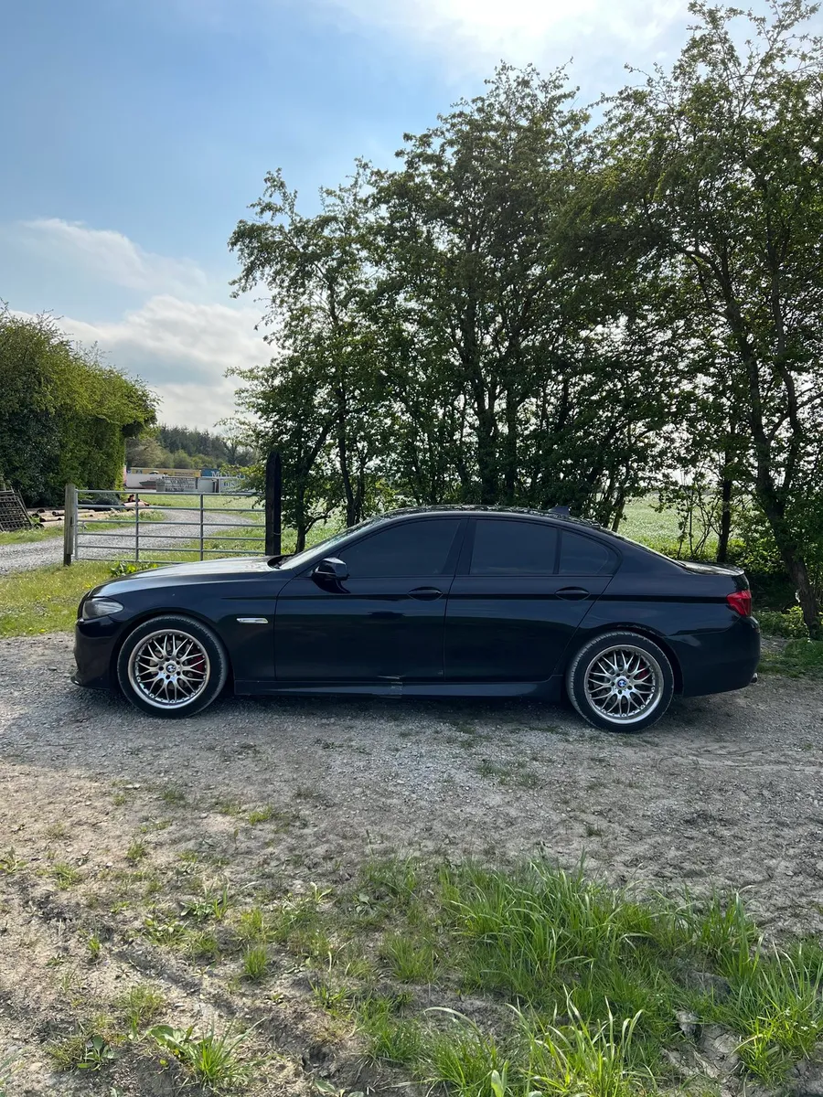 Breaking bmw 520d f10 M sport 2010 - Image 1