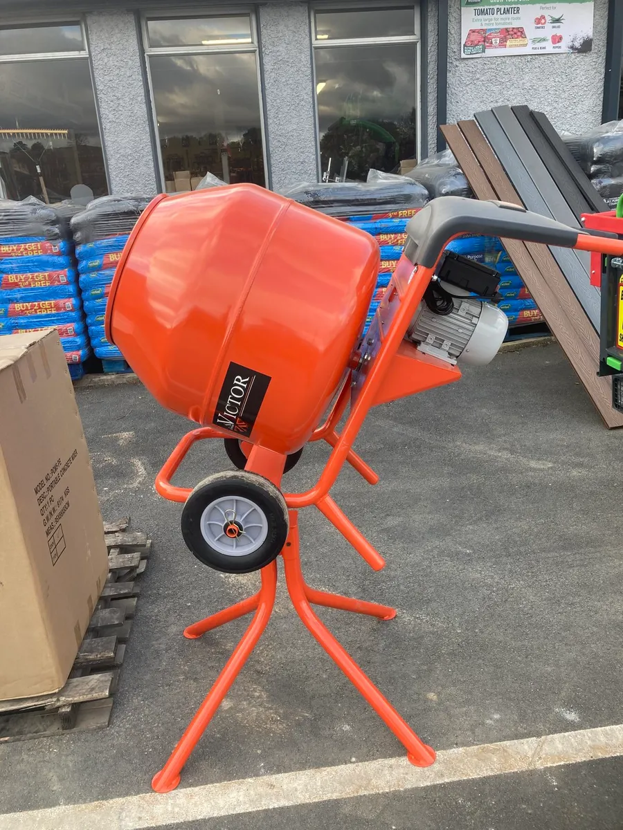 Cement mixer - Image 2