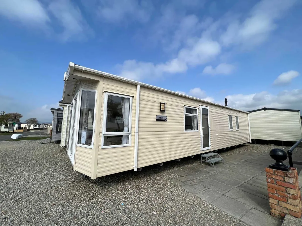 WILLERBY ASPEN 40FT LONG - Image 2