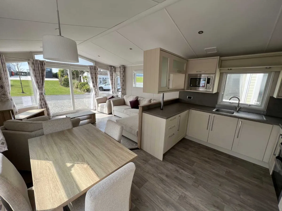 WILLERBY ASPEN 40FT LONG - Image 3