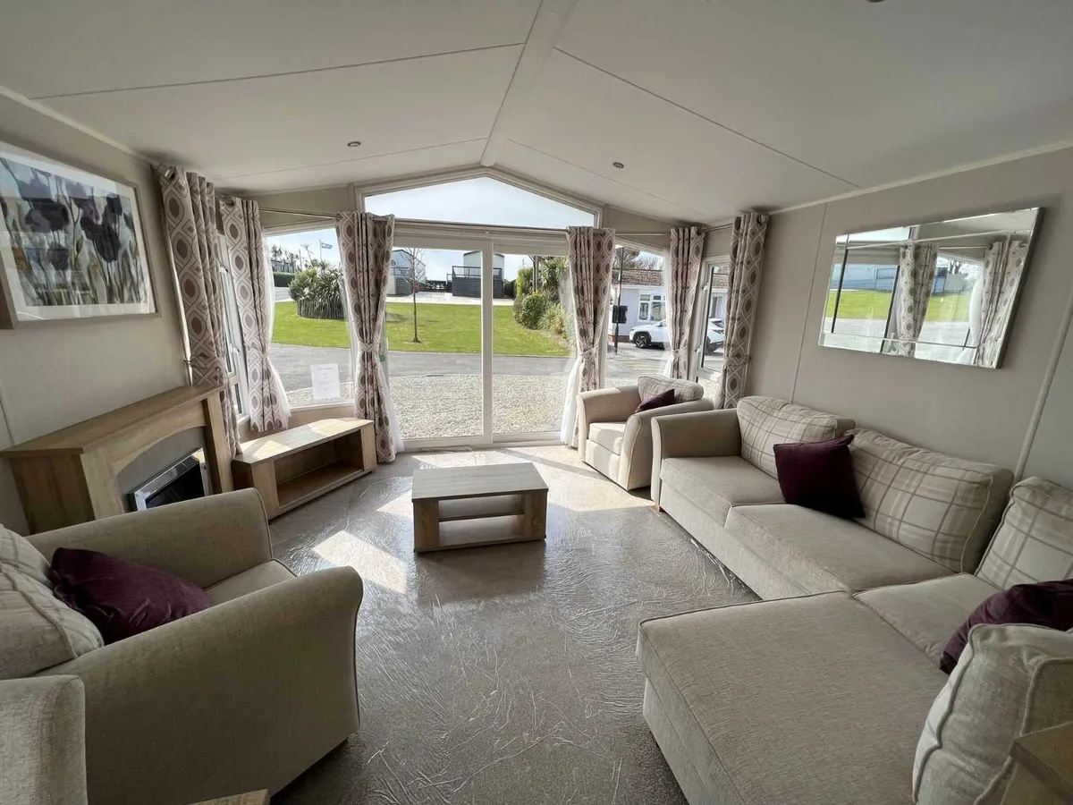 WILLERBY ASPEN 40FT LONG - Image 4