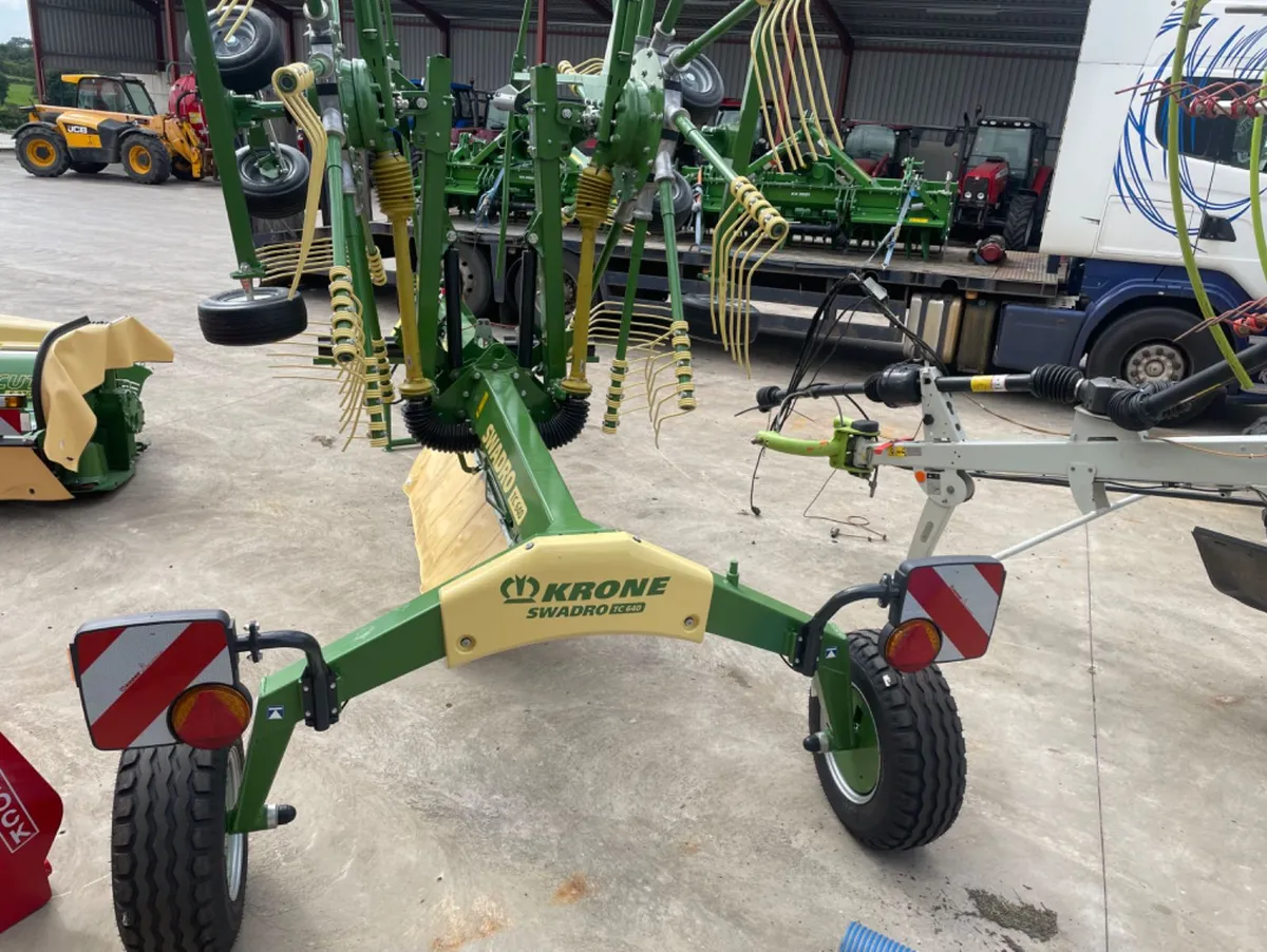 New Krone TC640 rake - Image 2