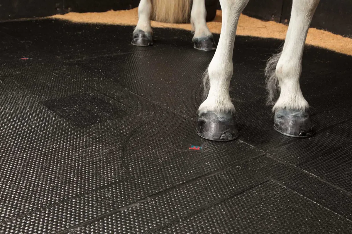 EASYFIX Equine Stable Matting Systems - Image 4