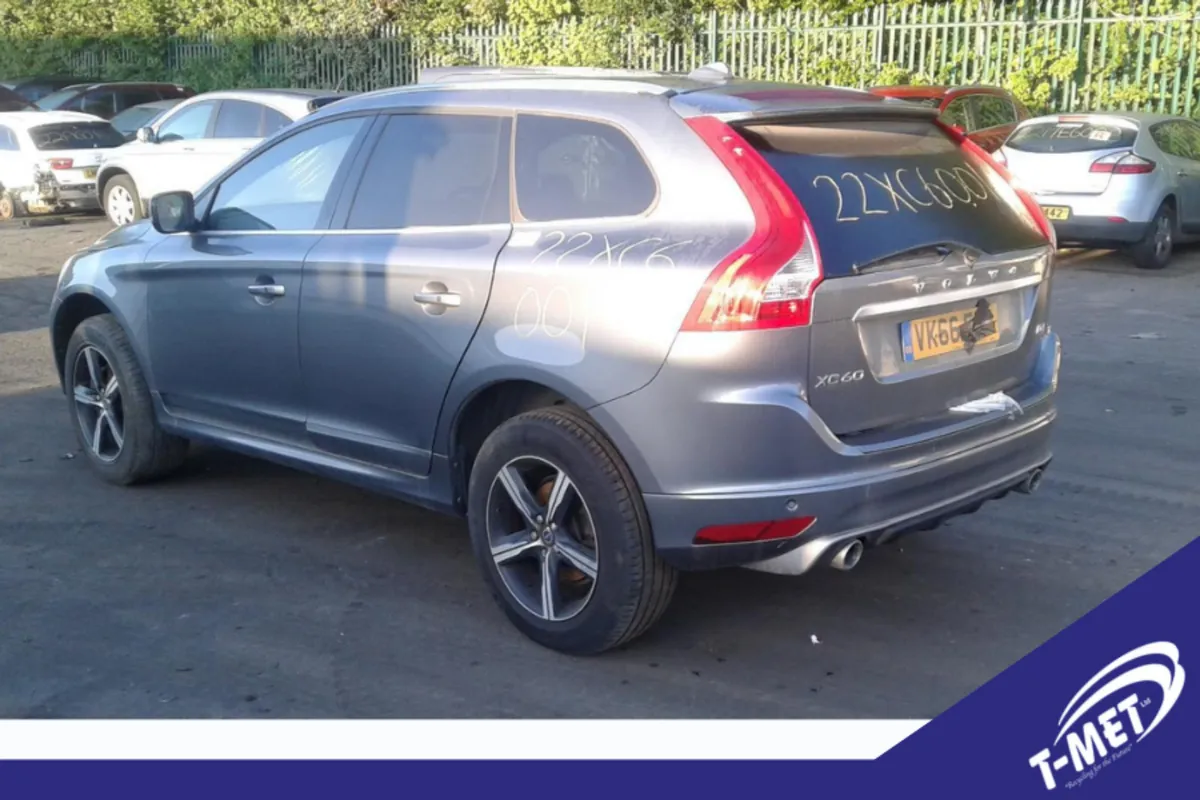 Volvo XC60, 2016 BREAKING FOR PARTS - Image 1