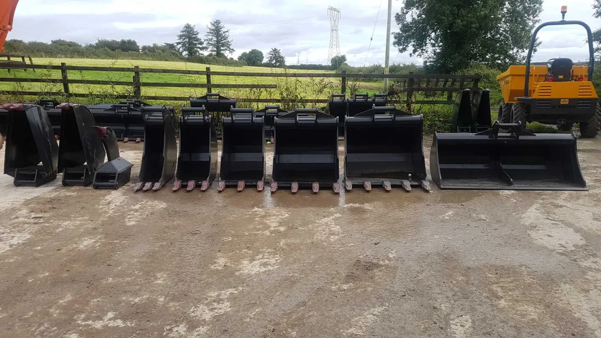 NEW SHALLOW PROFILE DITCHING BUCKETS - Image 4