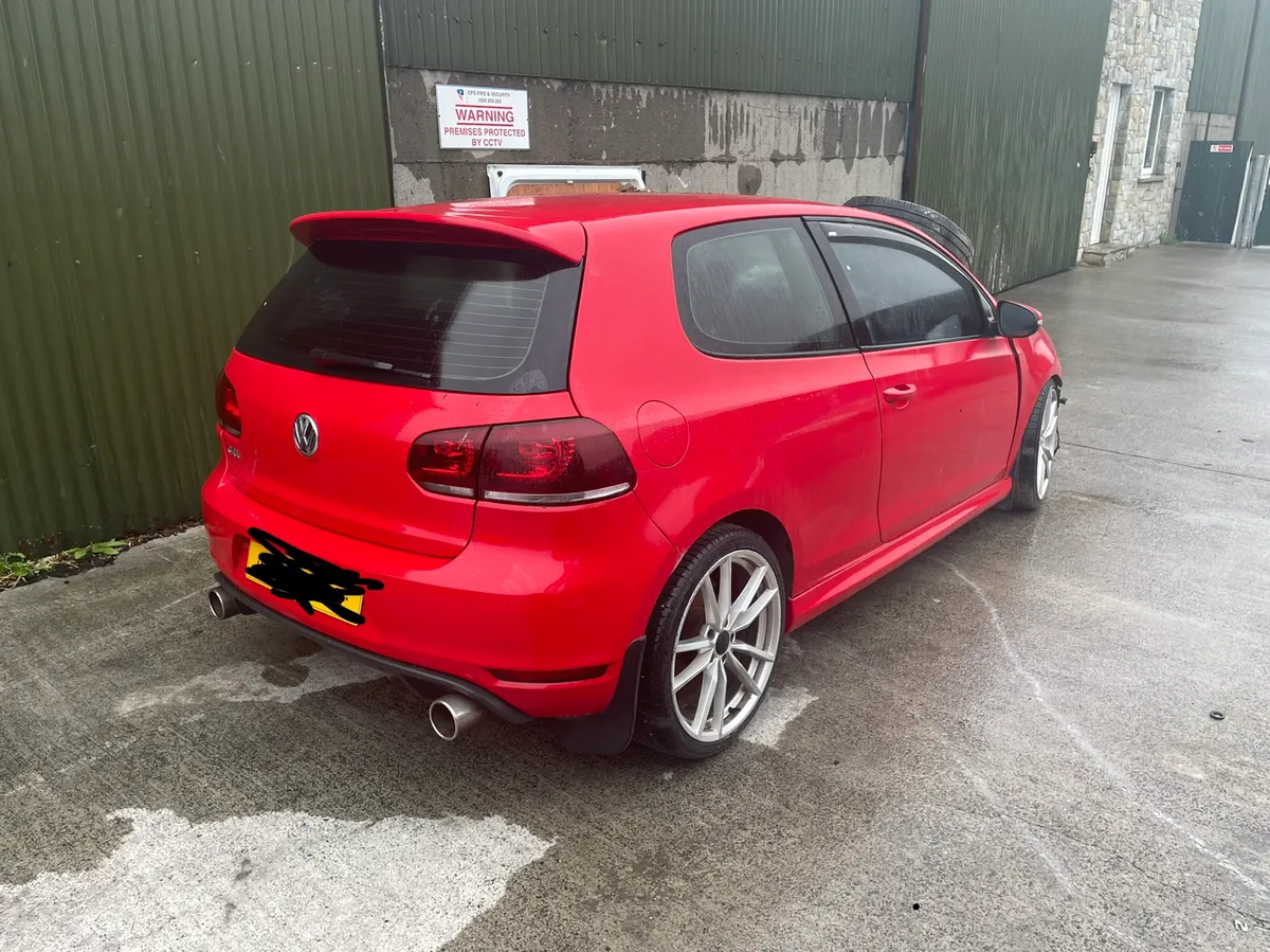 2009 vw golf 2.0 tdi for dismantling - Image 1