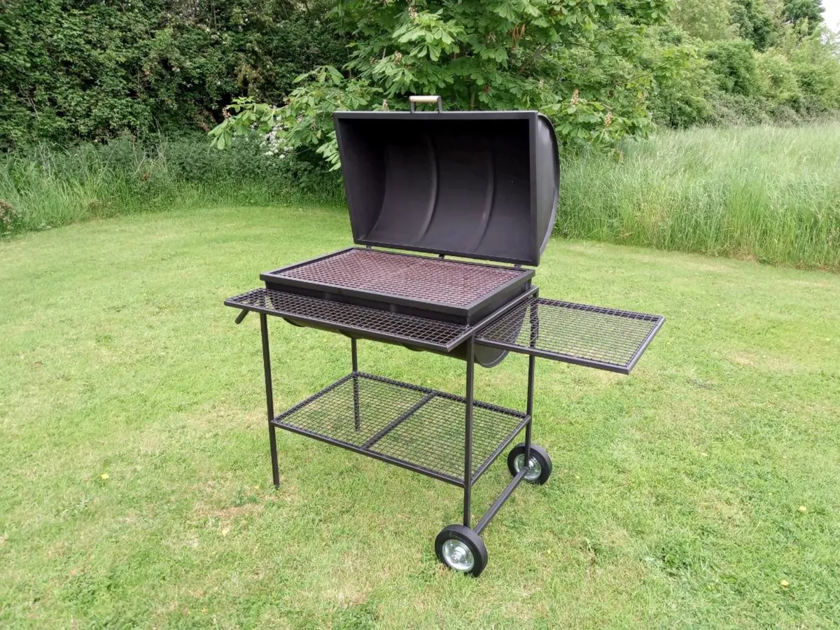 Barrell BBQ w/side shelf - Image 3