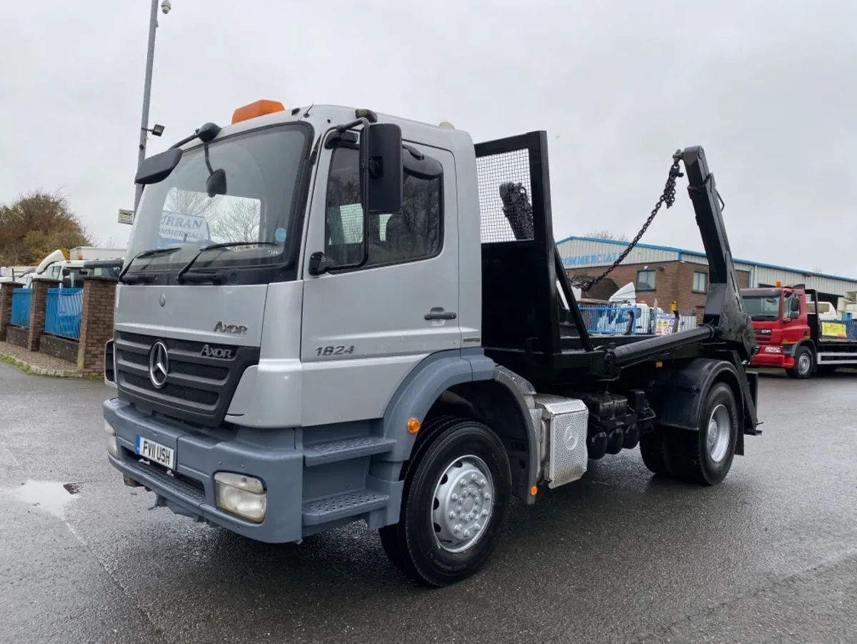 2011 Mercedes axor 18 ton skip loader - Image 1