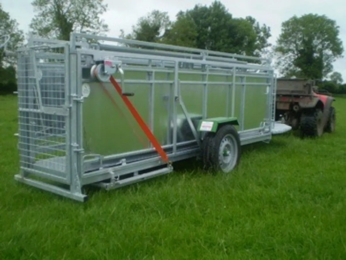 Sheepeze sheep handling system - Image 2