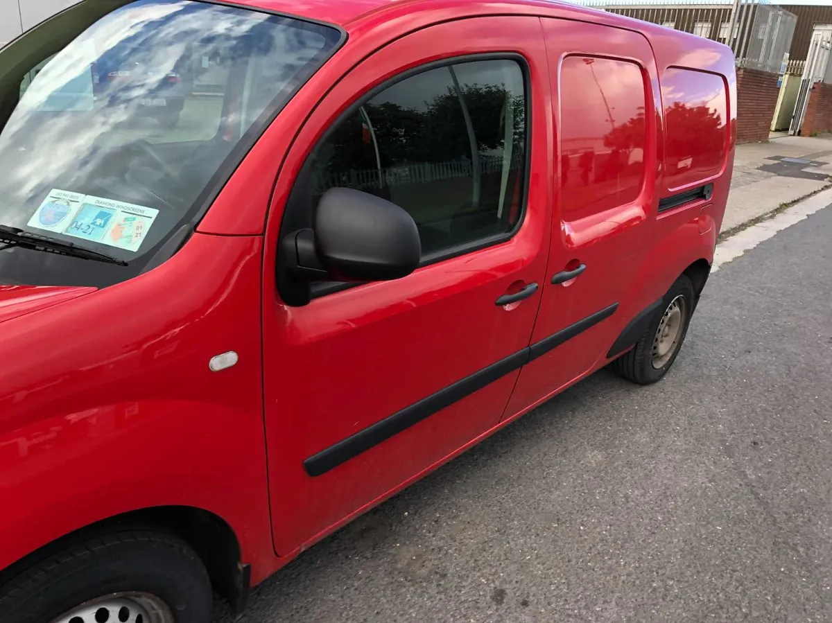 Renault Kangoo, 2018 (FOR HIRE) - Image 2