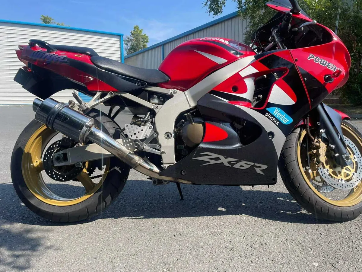 MINT KAWASAK Zx6r warranty partX home delivery - Image 2