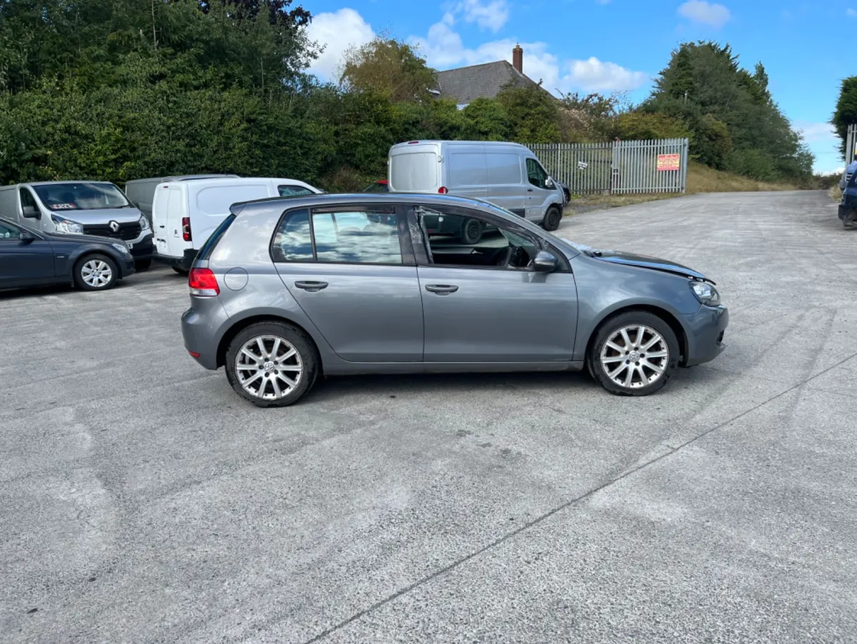 2011 VW Golf 1.6 TDI - Image 3