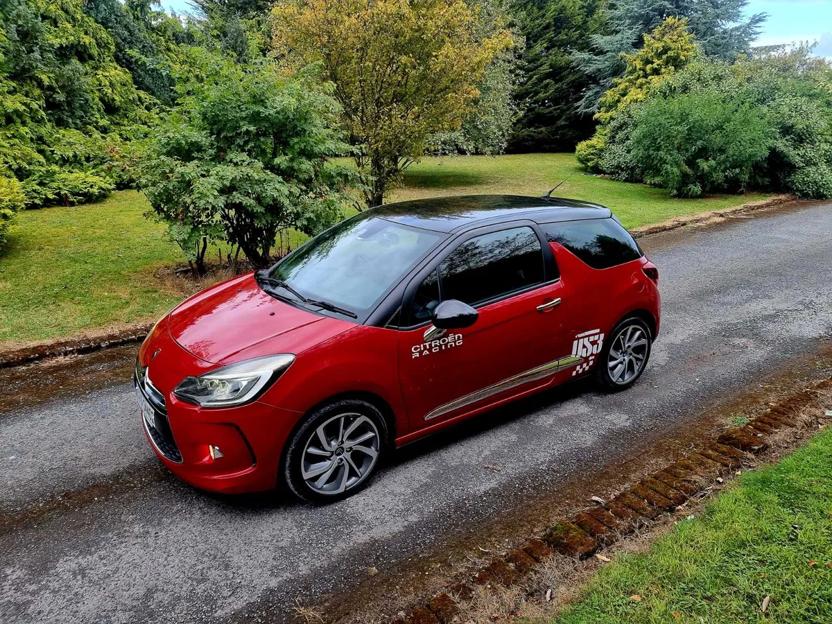 152 Citroen DS3 ... 1.2 PURETECH  AUTO - Image 4