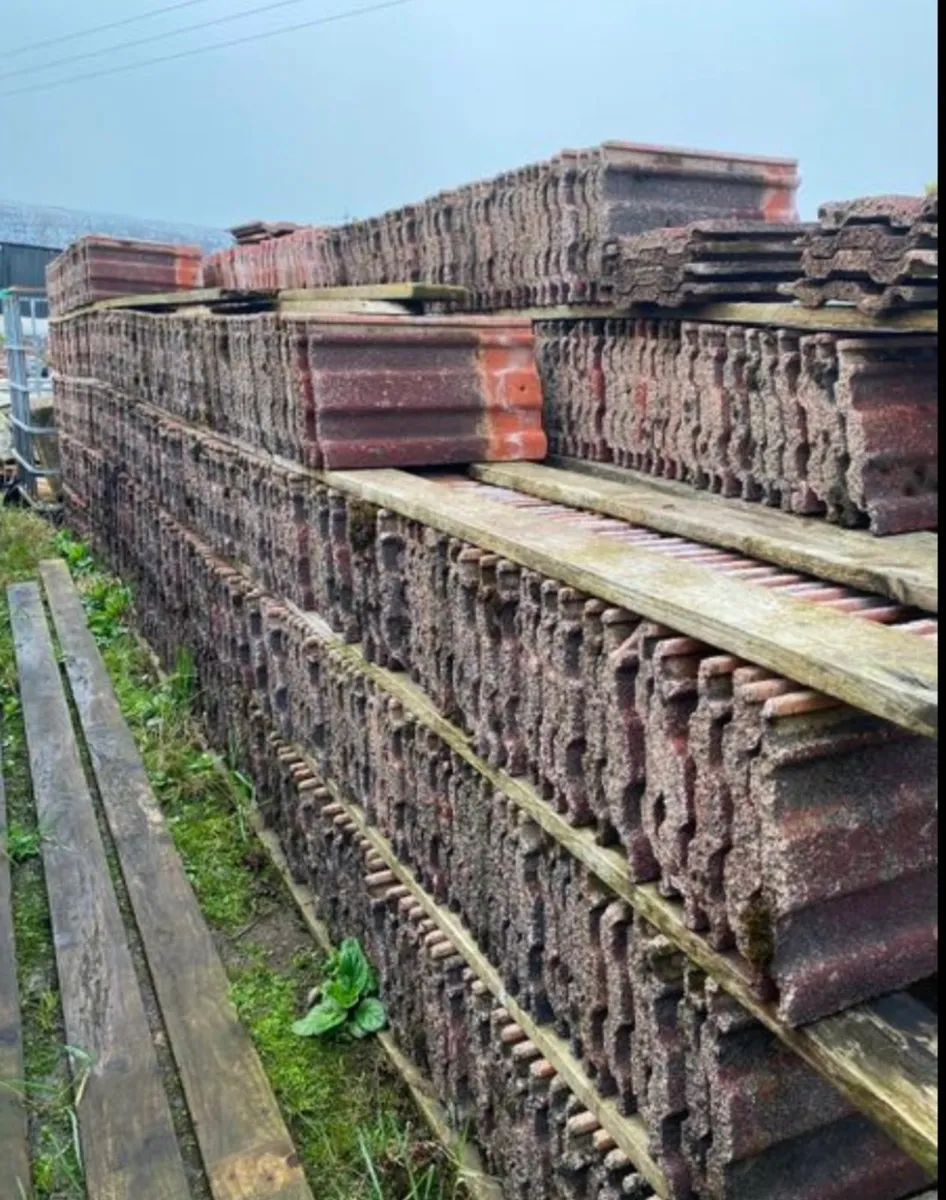 Reclaimed concrete roofing tiles for sale - Image 1