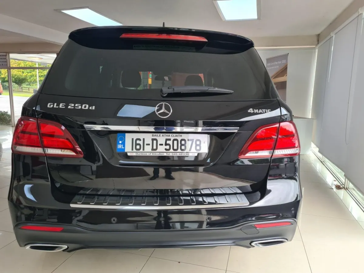 Mercedes-Benz GLE-Class GLE 250D 4 Matic AMG Line - Image 2