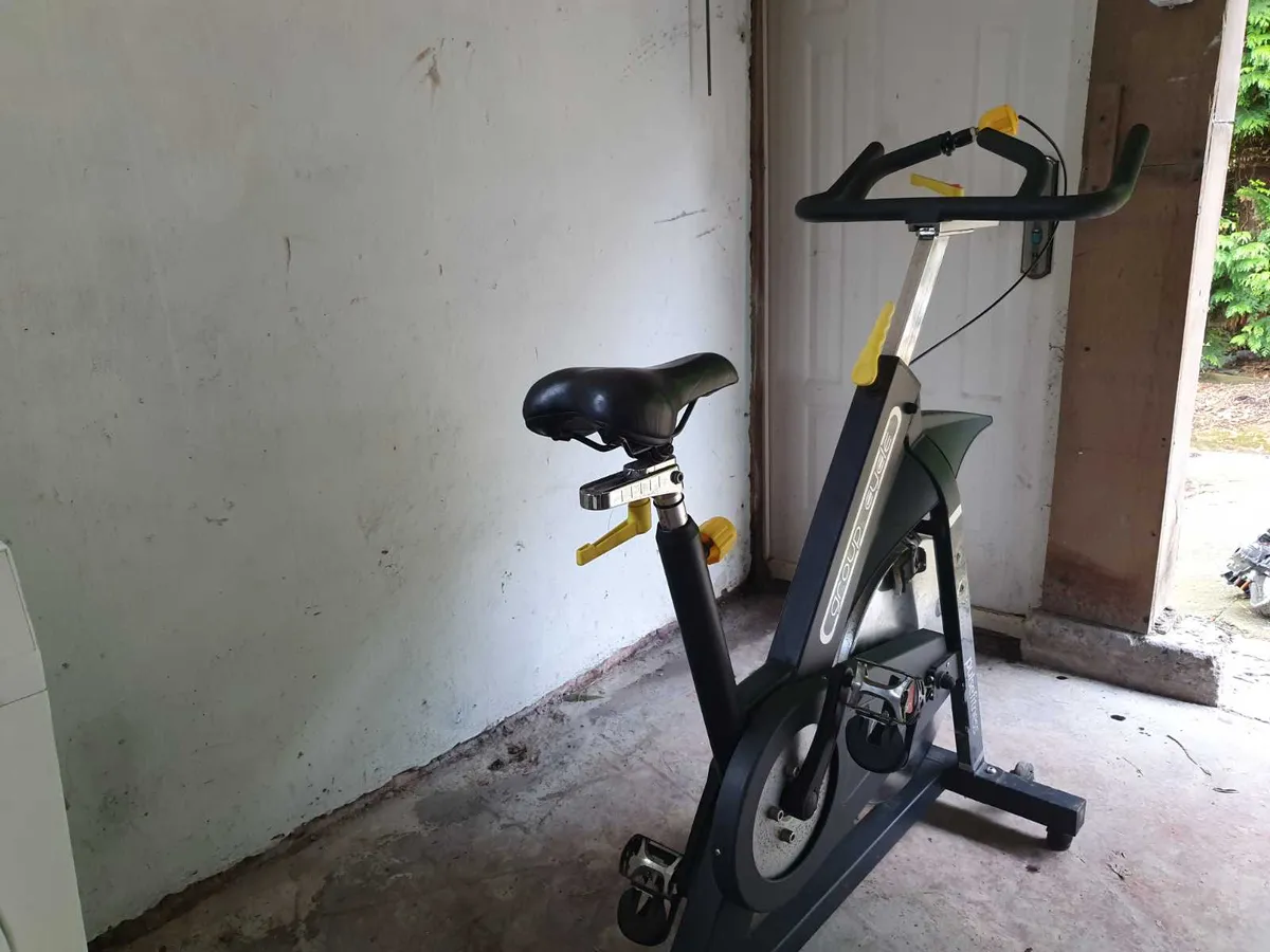 Matrix ic7  spin bike - Image 3