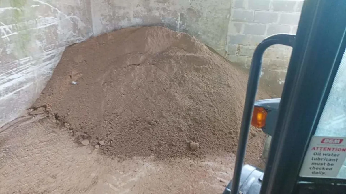 Screened Topsoil Delivered Stored Dry - Image 3