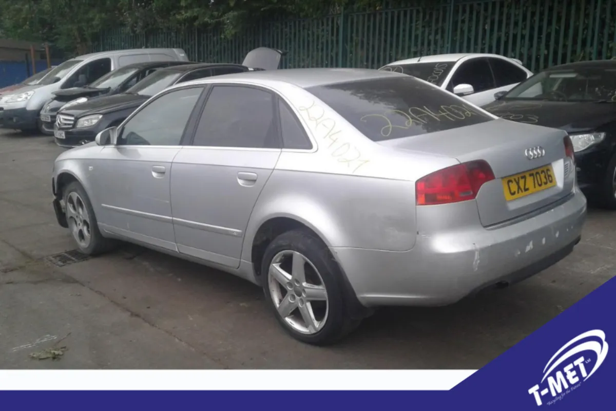 Audi A4, 2005 BREAKING FOR PARTS - Image 1