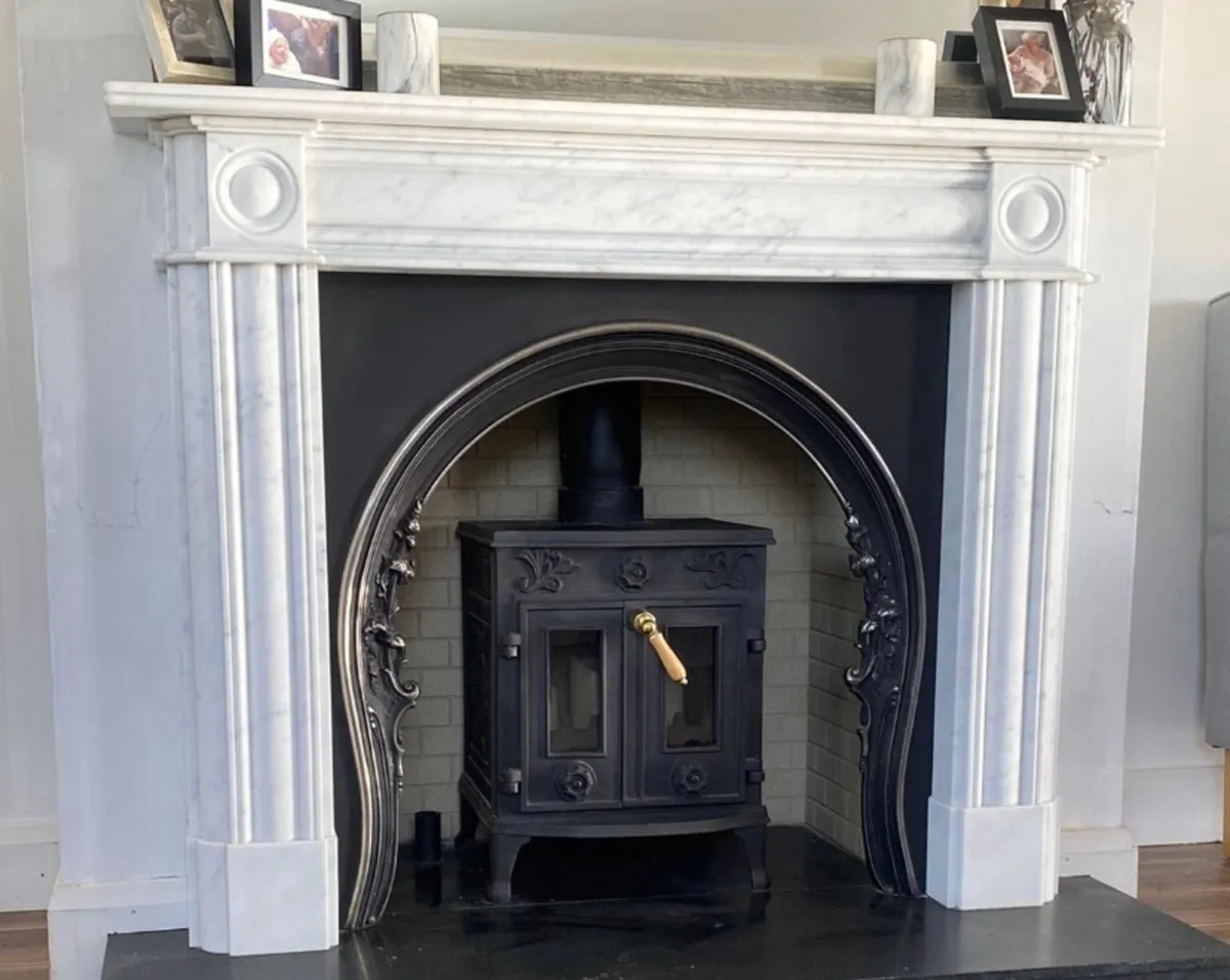 Antique fireplaces - Image 1