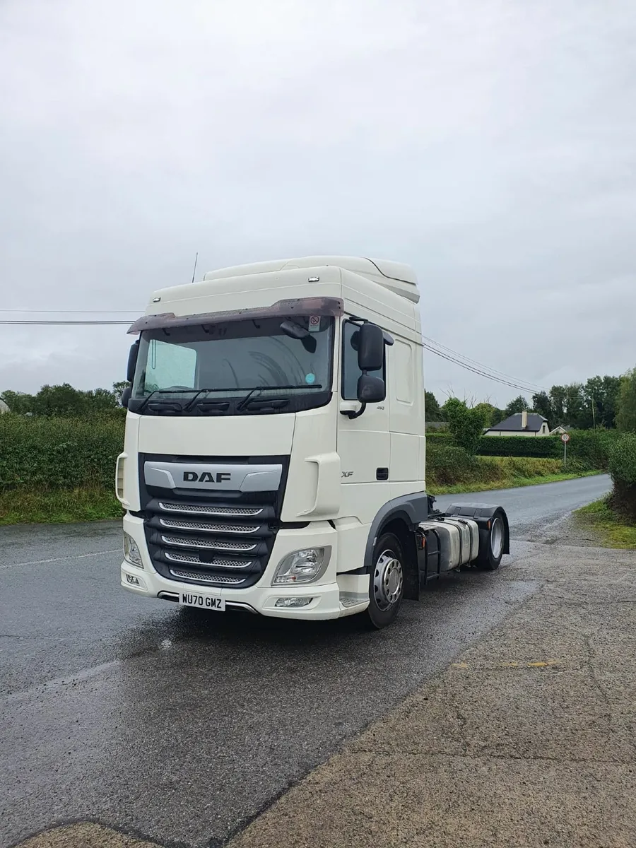 2021 - DAF XF 450 4x2 low ride