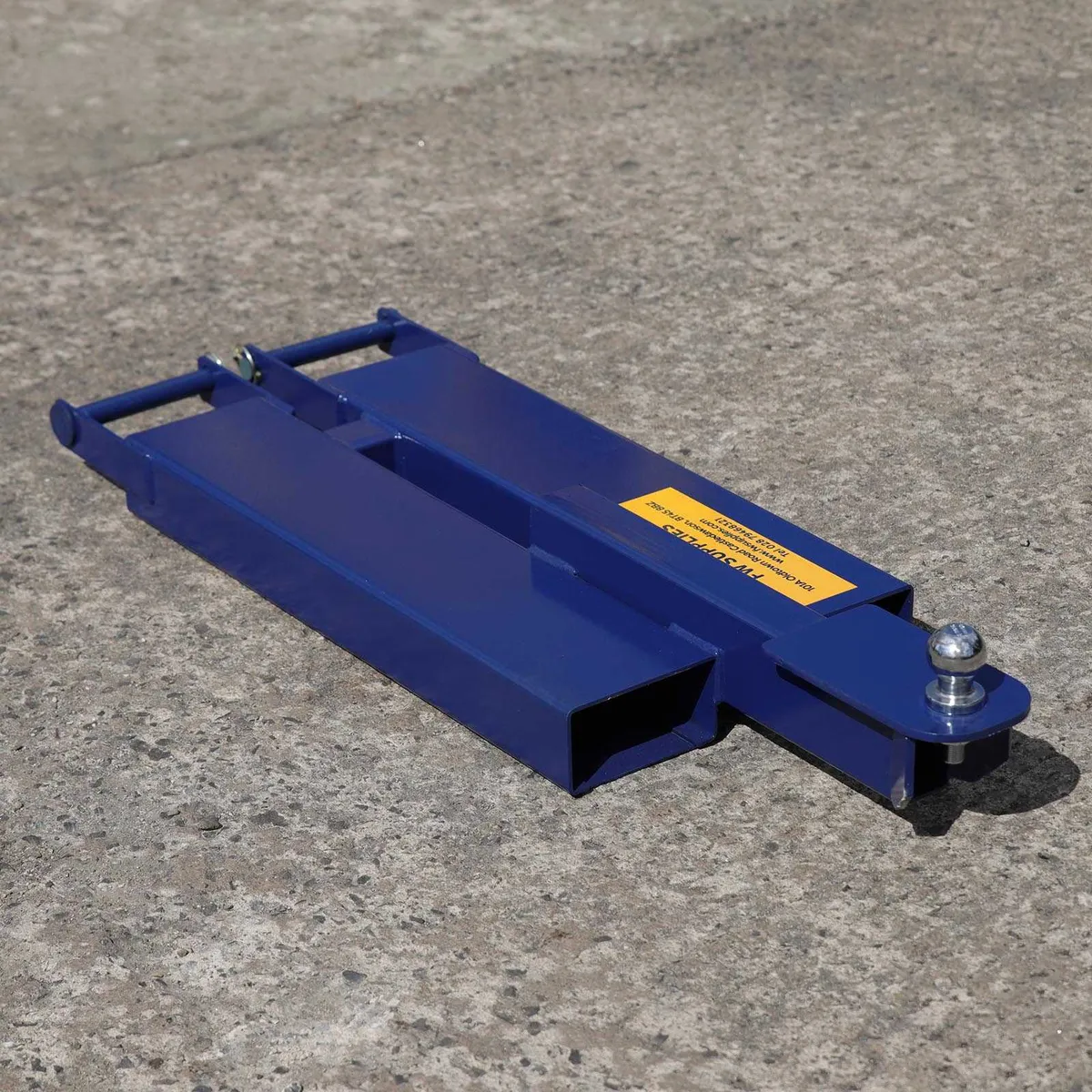 EasyTow Forklift Trailer Tow Ball Hitch Attachment