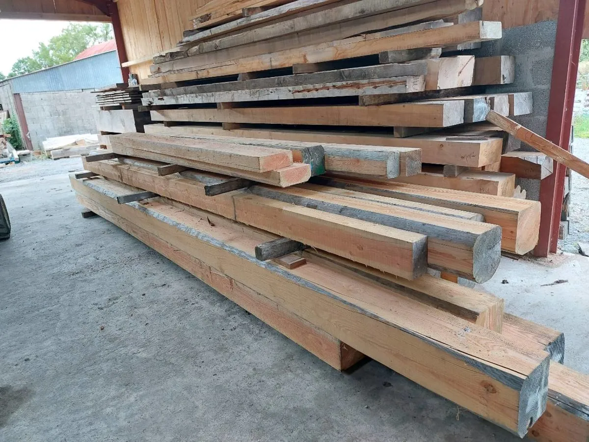 Douglas Fir beams (Dry)