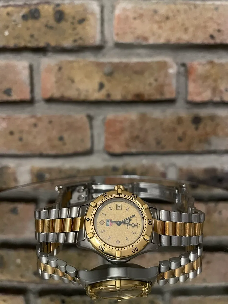 TAG Heuer 2000 Professional - Ladies Wristwatch