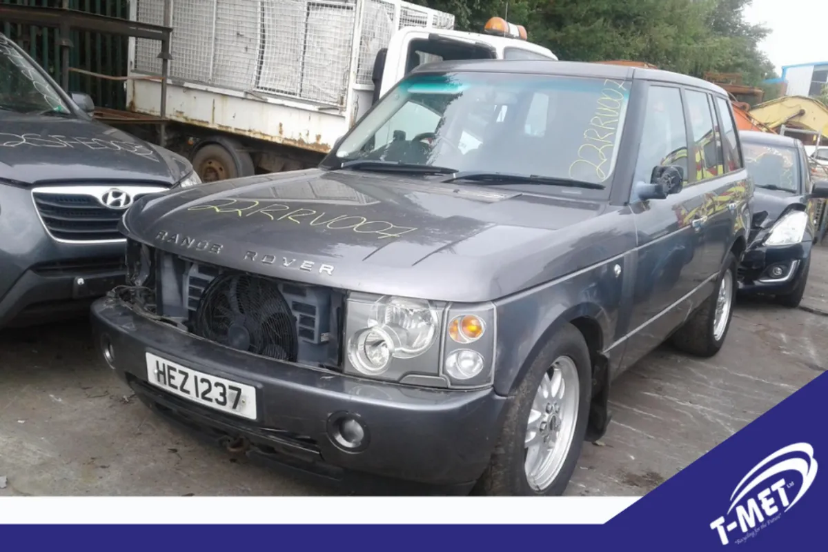 LAND ROVER Range Rover, 2004 BREAKING FOR PARTS - Image 1