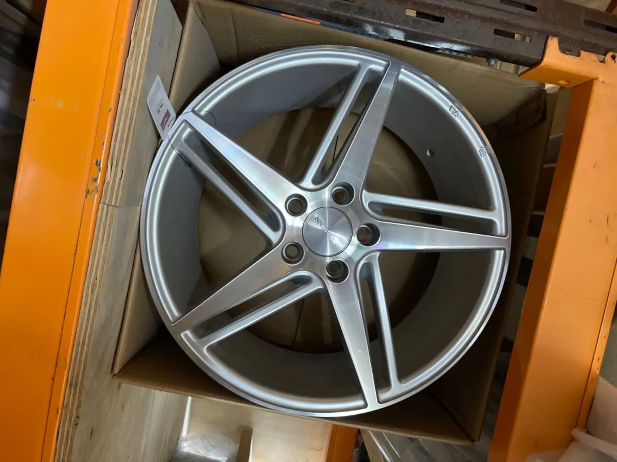 18” 8.0” all round 5x112 Veemann Vfs31