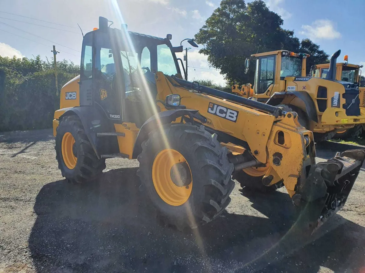 JCB TM320 - Image 4