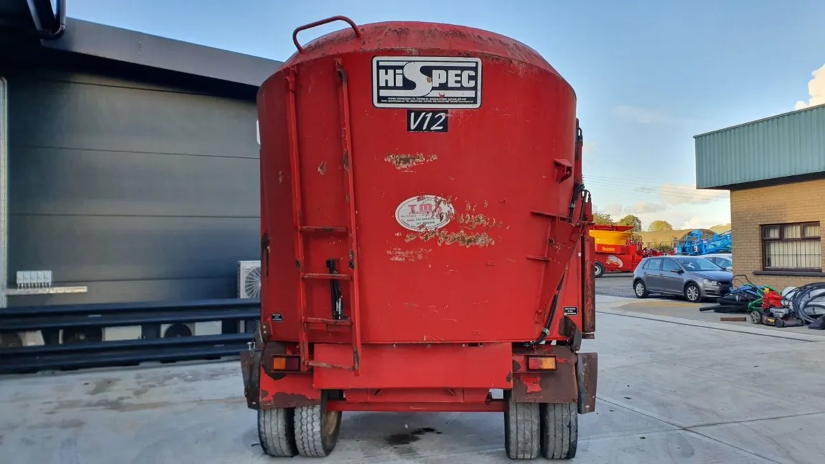 Used Hi Spec V 12 12 Cubic Tub Feeder - Image 1