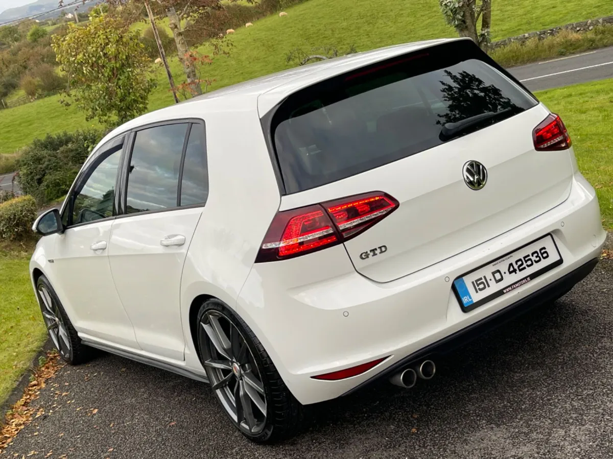 Tinted wind deflectors for 100s of cars