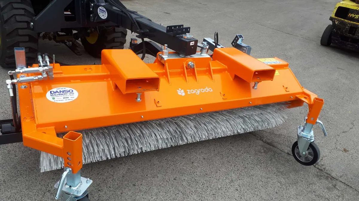 Zagroda sweeper collector - Image 1