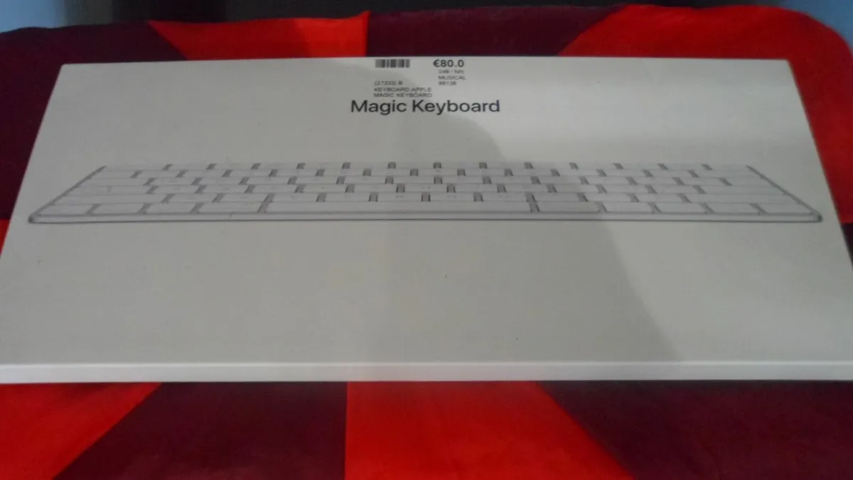 Apple Magic Keyboard - Image 2