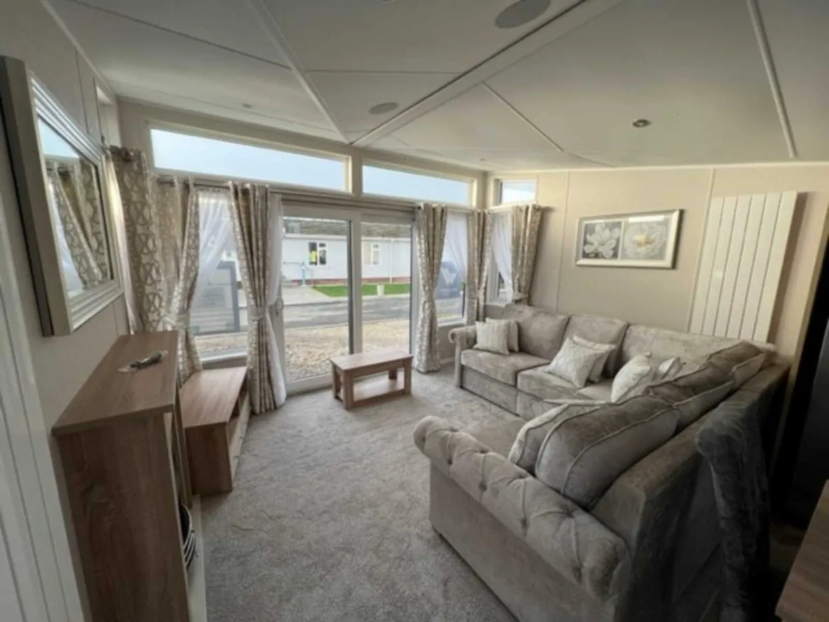 Willerby Vogue 2 bedroom - Image 3